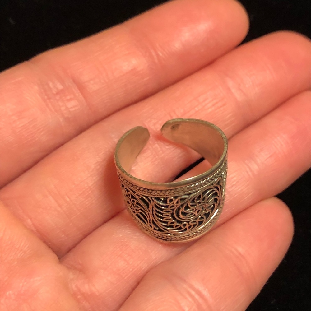 Vintage Intricate Silver Tone Filigree Cuff Ring - Picture 6 of 11